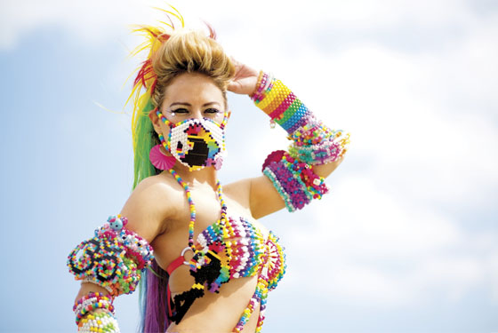 Common women's rave clothing – Passion for EDM